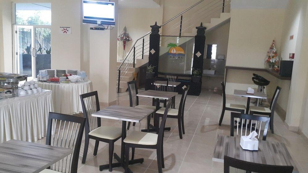 Ambulu Hotel Lojejer Ngoại thất bức ảnh